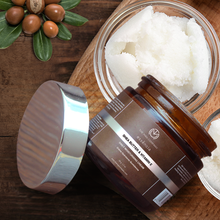 Load image into Gallery viewer, MOISTURISING CREAM | SHEA BUTTER AND VITAMIN E

